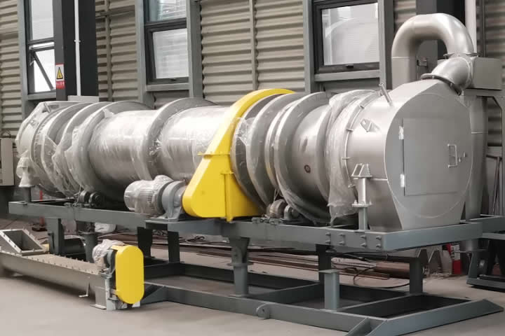 金屬污泥烘干機(jī)可以將金屬污泥再加工處理再利用，具有良好的社會經(jīng)濟(jì)環(huán)境效益。
