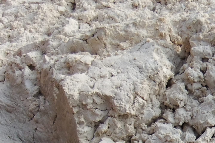 工業(yè)石膏烘干機(jī)適用于脫硫石膏、磷石膏、鈦石膏、氟石膏等物料的干燥，東鼎為您提供系統(tǒng)化解決方案
